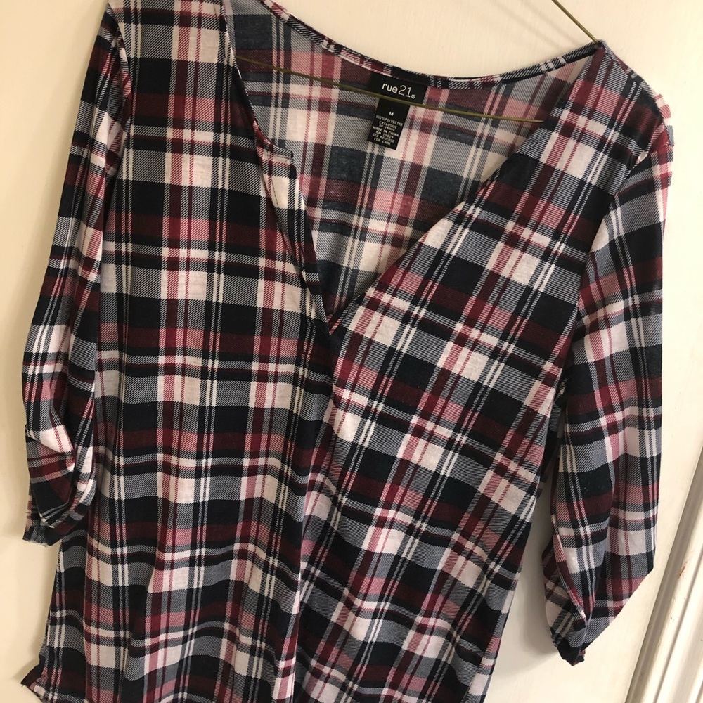 Women’s shirt